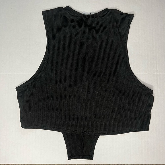 Love j zipper crop tank top black size medium - Picture 4 of 7